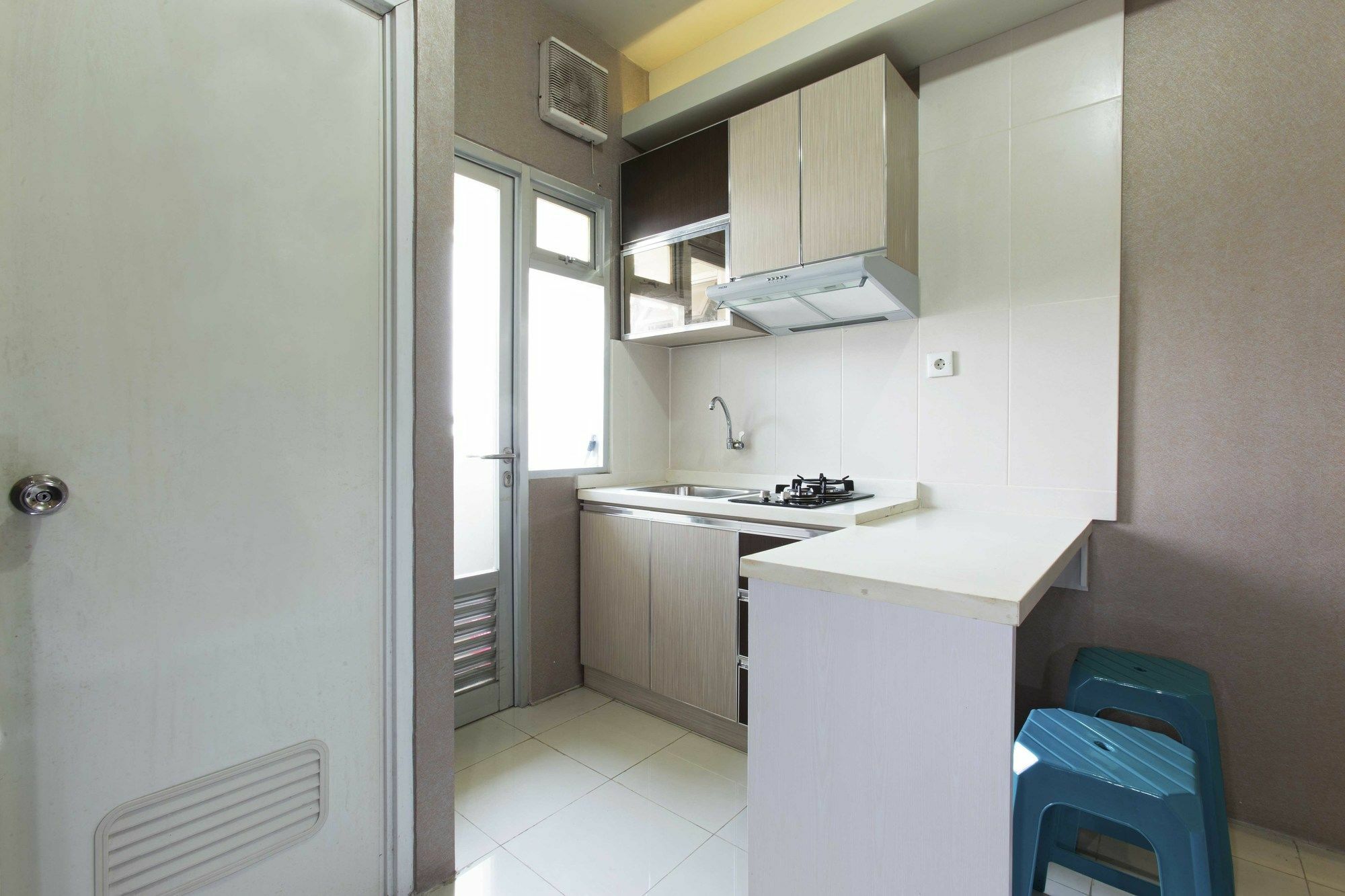 Reddoorz Apartment @ Pegangsaan Kelapa Gading 3 Jakarta Buitenkant foto