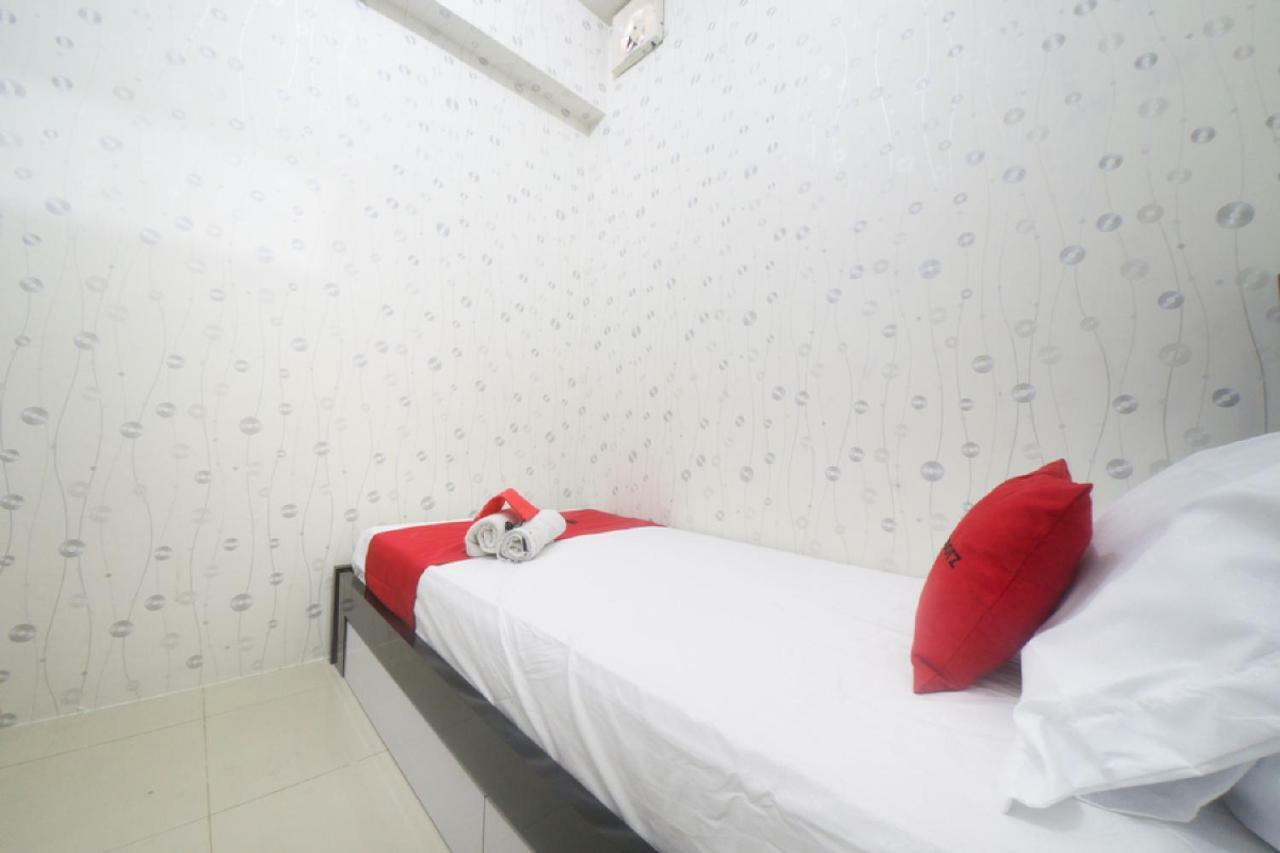 Reddoorz Apartment @ Pegangsaan Kelapa Gading 3 Jakarta Buitenkant foto